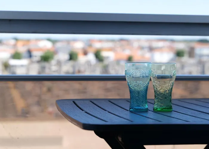 Idealement Situe Quartier Du Marche Arago - 2 Personnes *