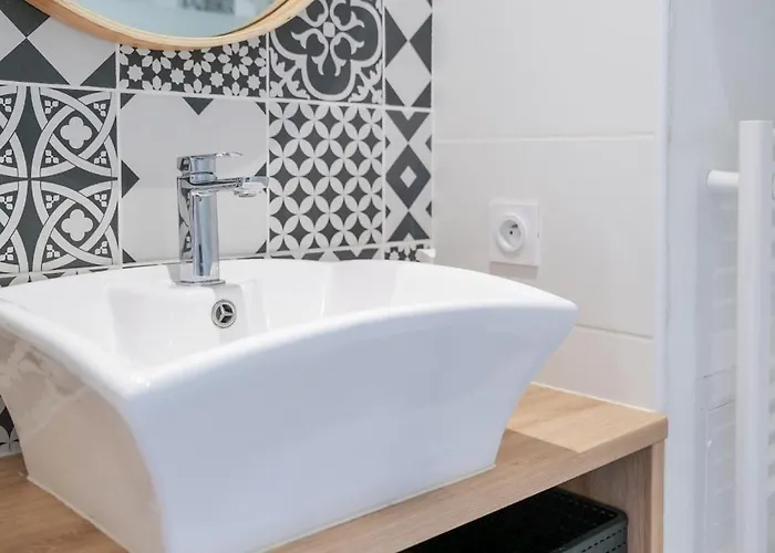 Apartament Idealement Situe Quartier Du Marche Arago - 2 Personnes *